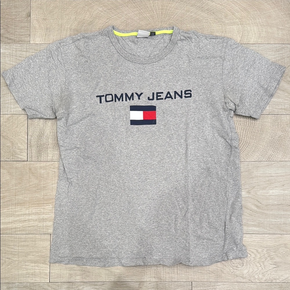 Tommy Hilfiger Kids Gray T-Shirt